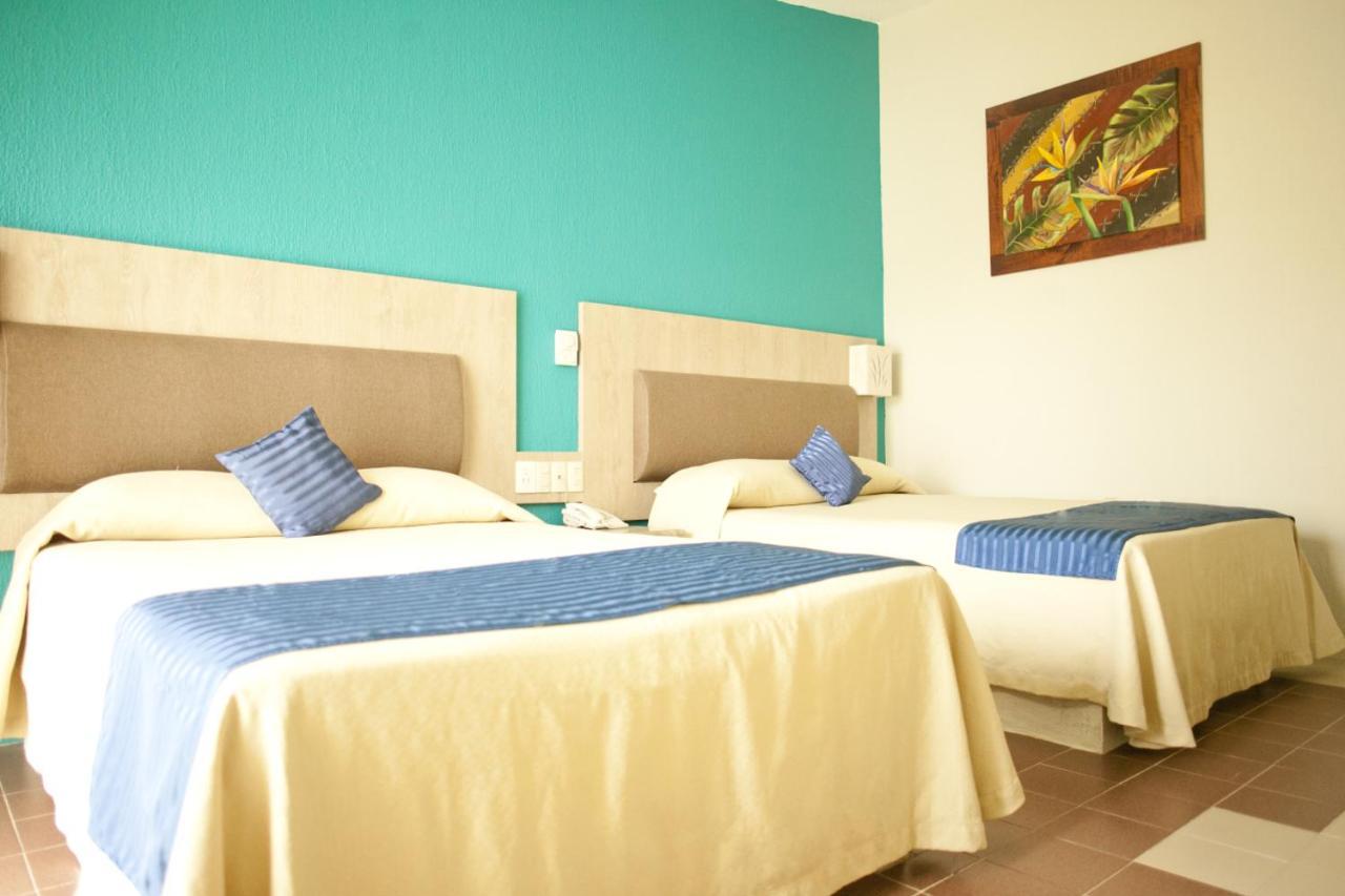Plaza Hotel&convention Center 4*